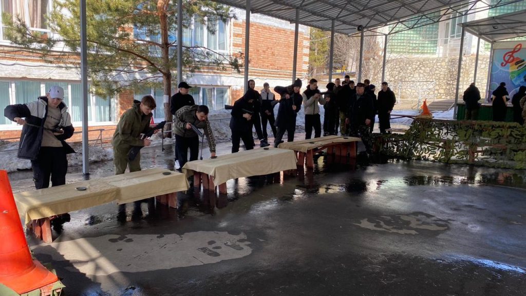 Завершились учебные сборы профильного заезда «Авангард» с юношами 10-х классов школ города